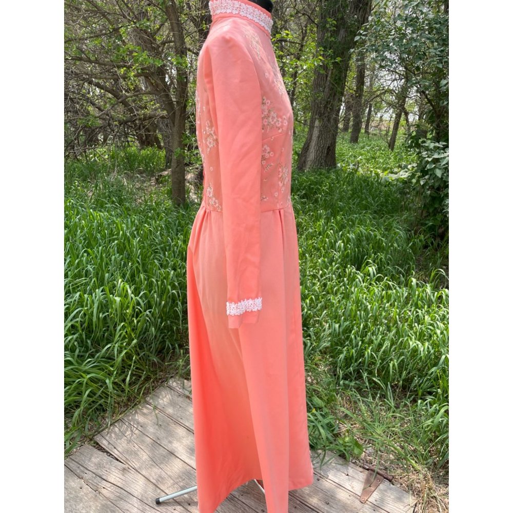 Vintage Peach Floral 1970s Long Maxi Dress Size Medium - Picture 8 of 16